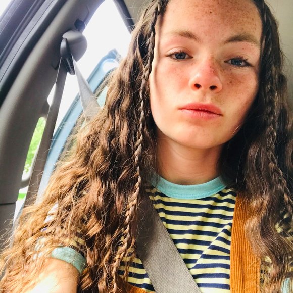 Meet your Posher, Gracie - Picture 5 of 5